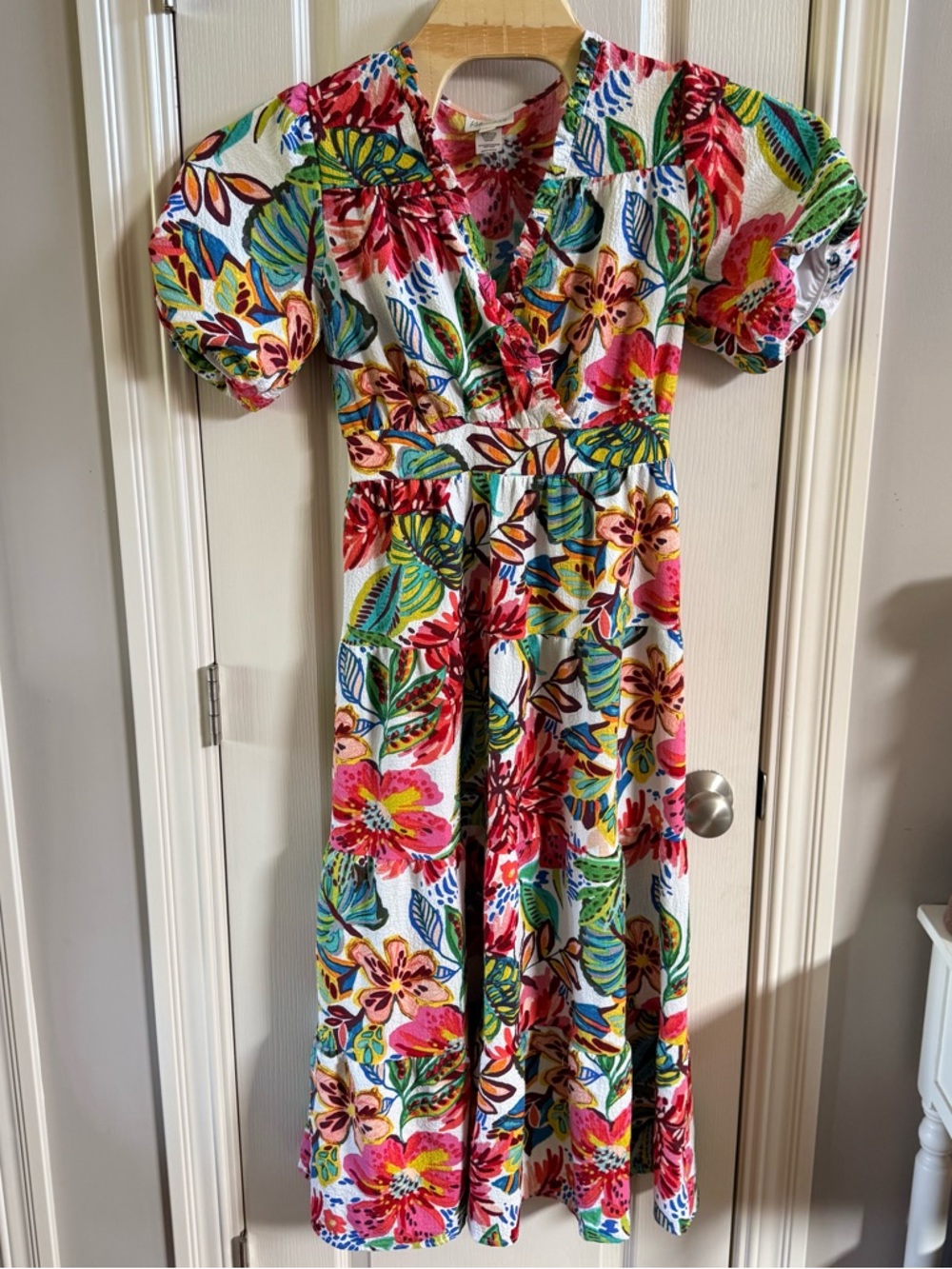 Kate & Lily Vibrant Floral  Dress - Multicolor. Size 10